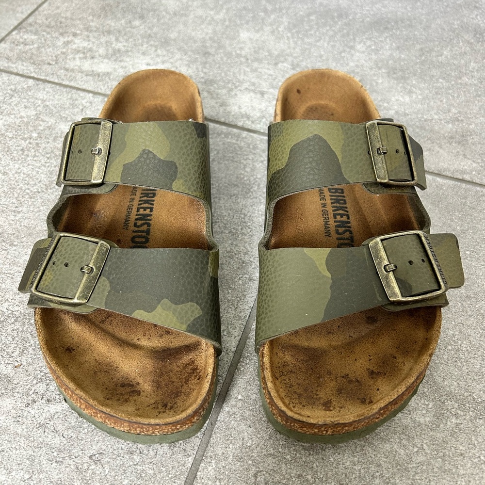 Birkenstock Two Strap Arizona Desert Soil Khaki Camo Sandals 38 W7 M5